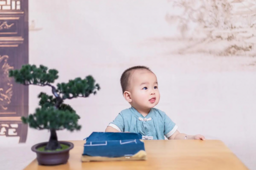 呼伦贝尔孕妇几个月有反应